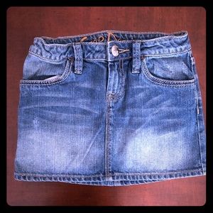 Gently used girls Gap denim skirt size 8